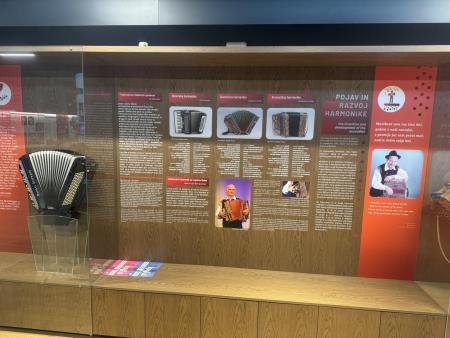 0-02-05-4be5d2778969c1766f1c5fc7cdbe4ec3f43cca941885a41838d71df3f1196607_6bd20131a6f23804