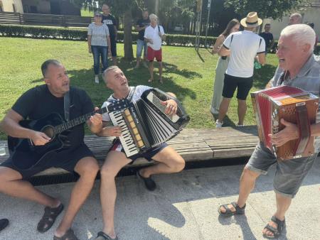 0-02-05-042f7d00bc4265e74f6ebe4881352635110415e96e182b67fff6279c318c1b56_4b3a08861e15fc8c