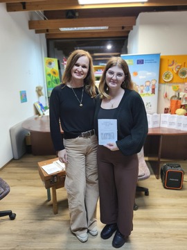 c88e60cf-cbdd-4228-9185-a9a8f2663e4c